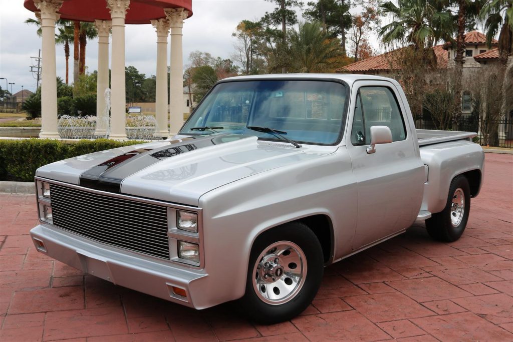 1981 GMC C1500 Sierra Classic RestoMod