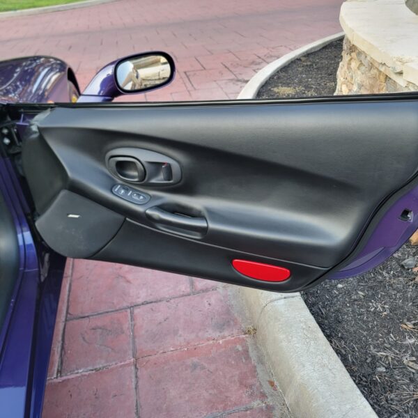 1998 Chevy Corvette Indy 500 Pace Car Edition - Image 3