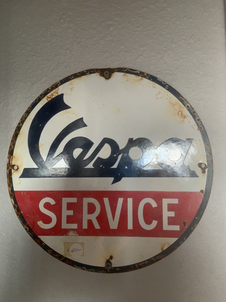 Vespa Service Sign