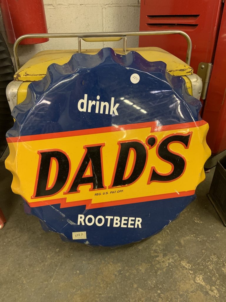Dad's Root Beer Sign