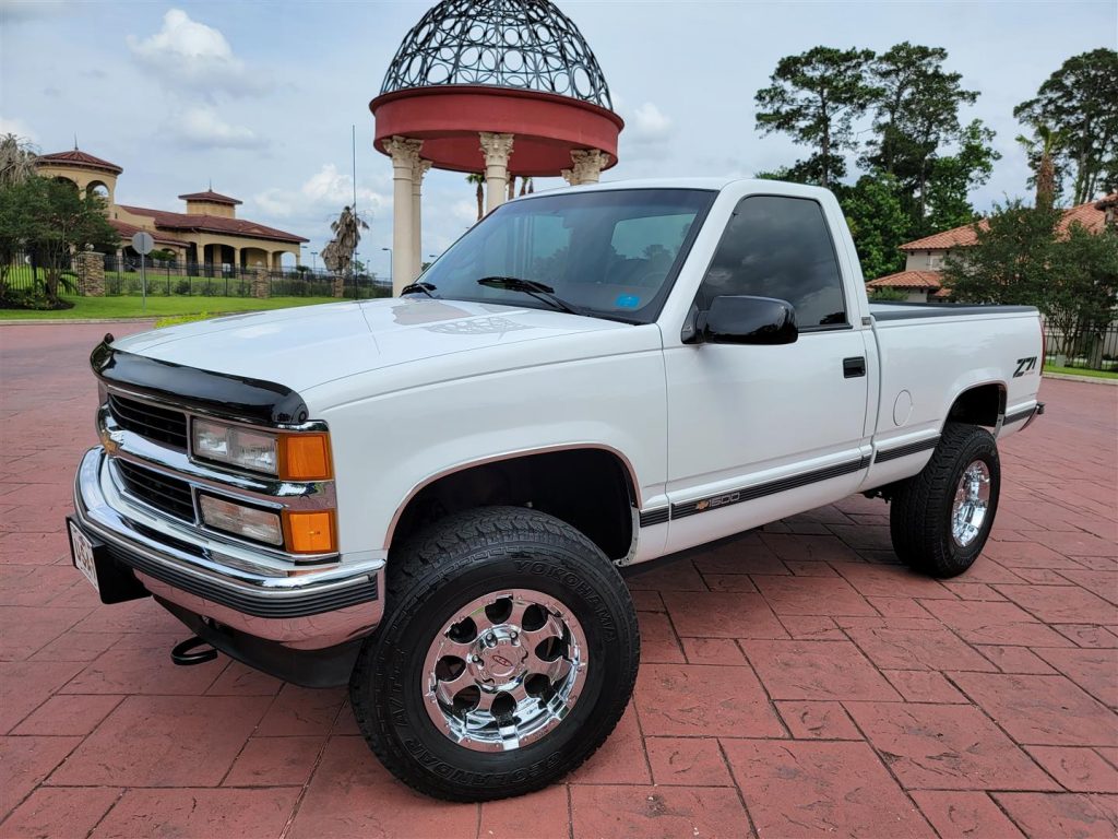 1995 Chevy K1500 Silverado Z71 – Texas Trucks and Classics