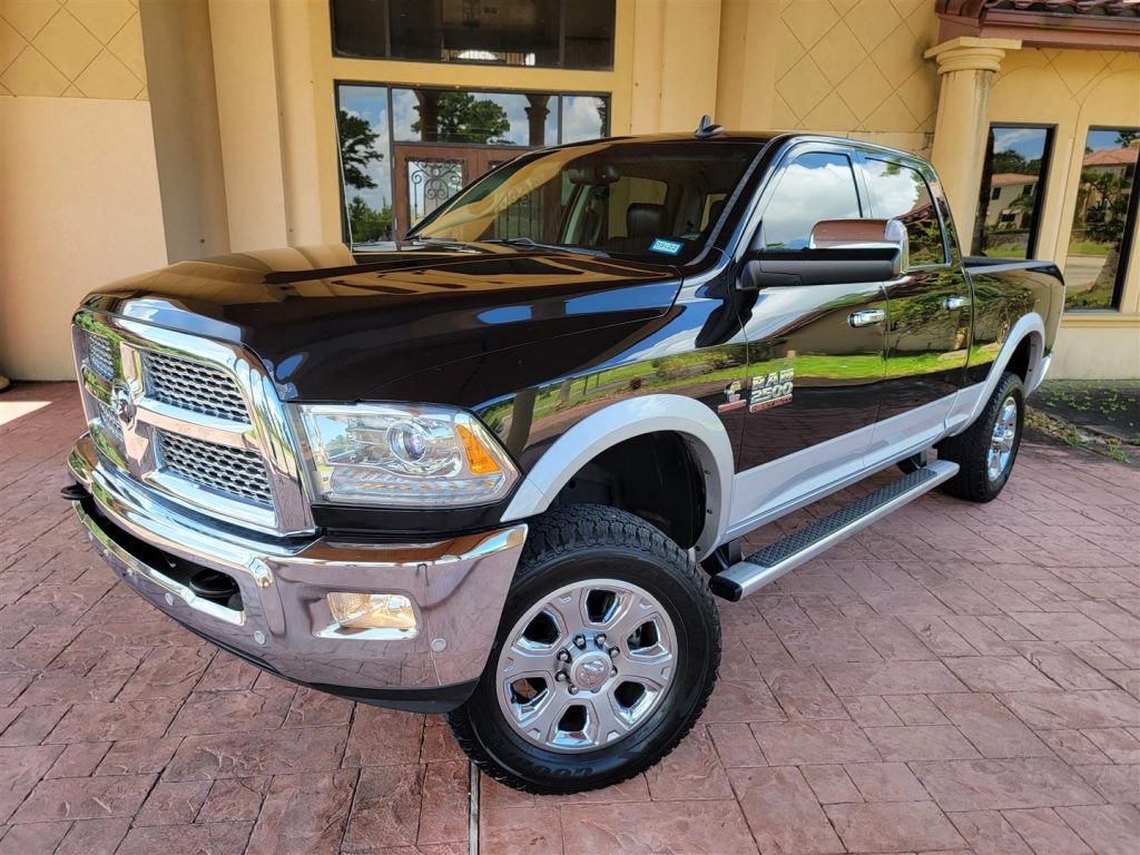 2016 Ram 2500HD Laramie (4x4)