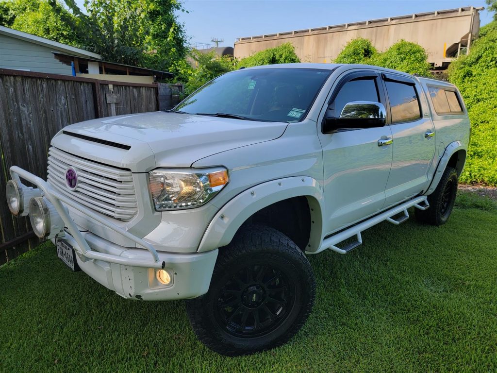 2014 Toyota Tundra Limited (4WD)