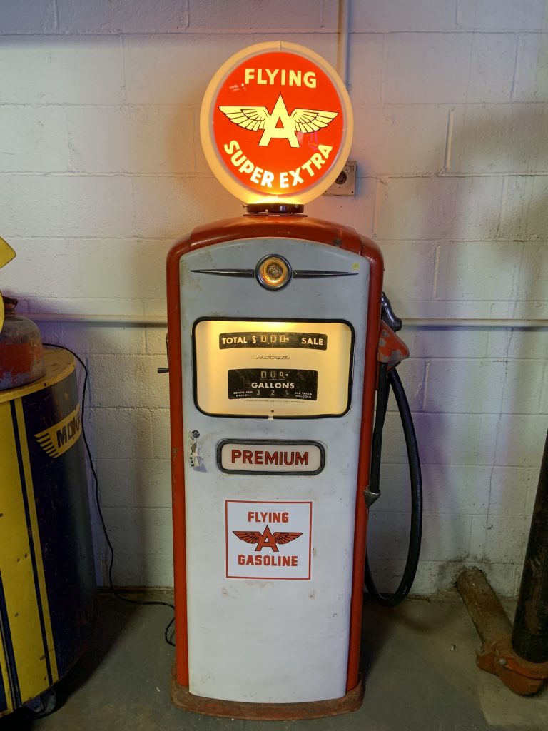 Bennett 966 - Flying A Gas Pump