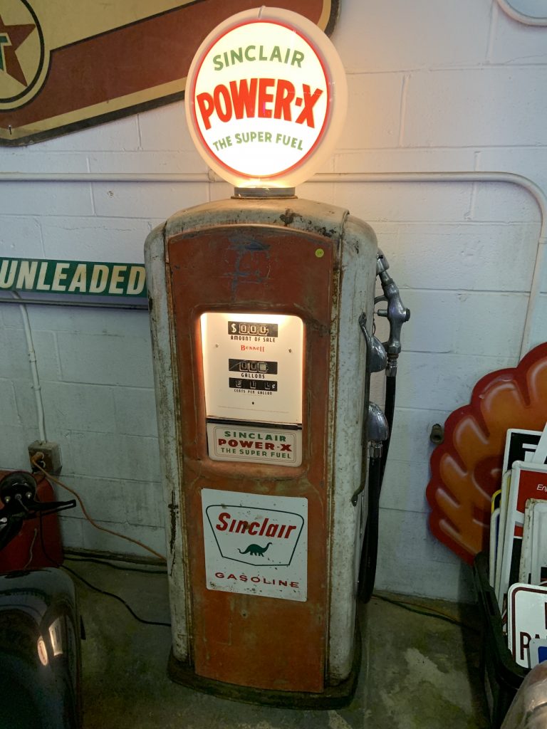 Bennett 766 - Sinclair Power-X Gas Pump