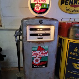 Southwest 80 Texaco Skychief Gas Pump