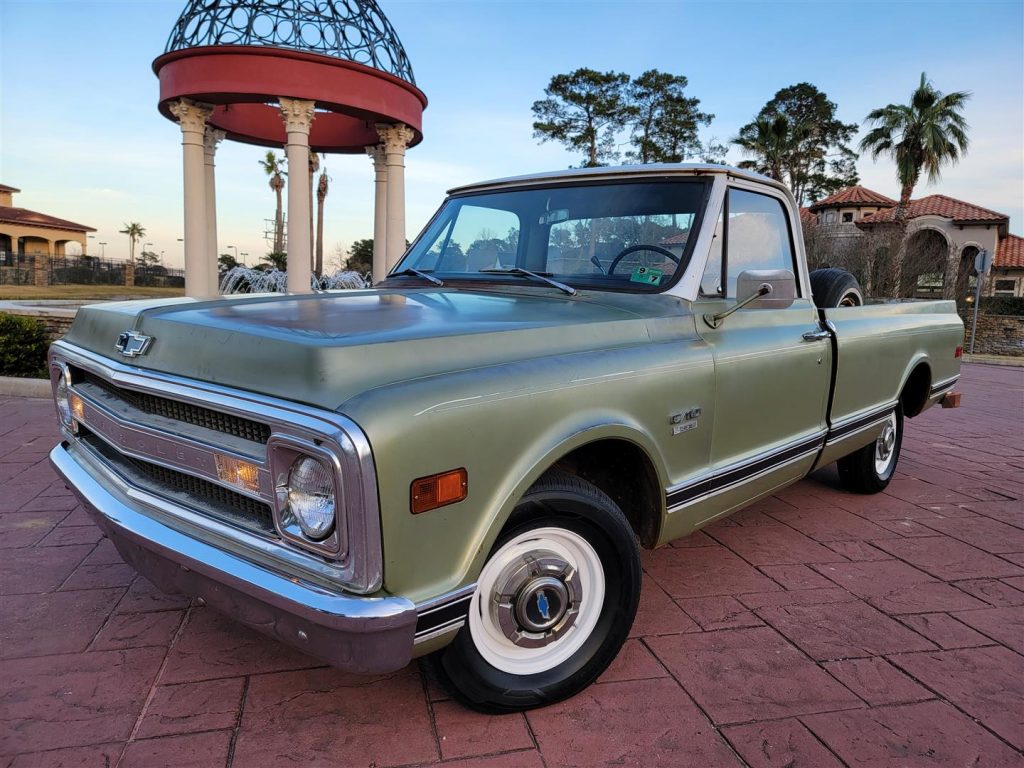1969 Chevy C10 LWB