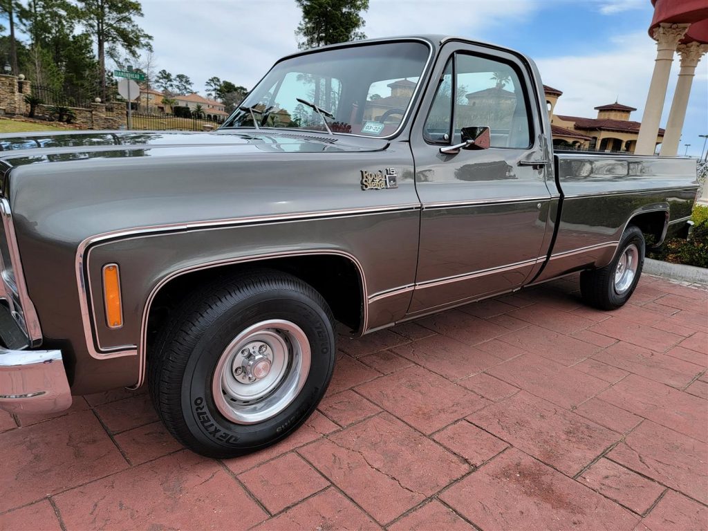 1979 GMC Royal Sierra LWB – Texas Trucks and Classics