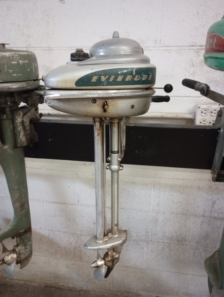 1947 Evinrude Boat Motor