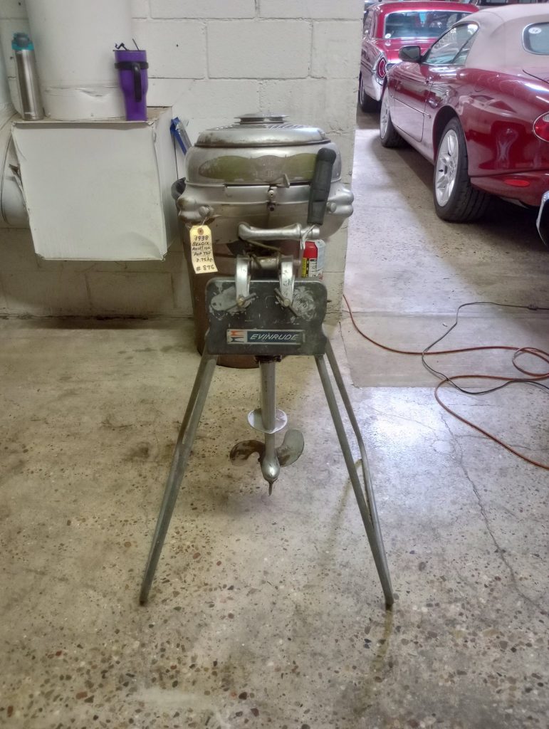 1938 Bendix Aviation "Pop Top" Boat Motor