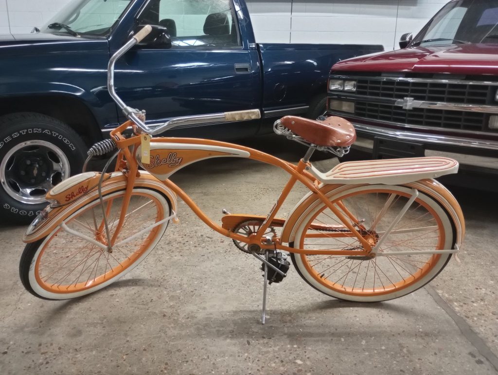 1939 Shelby Super Deluxe Traveler Bicycle