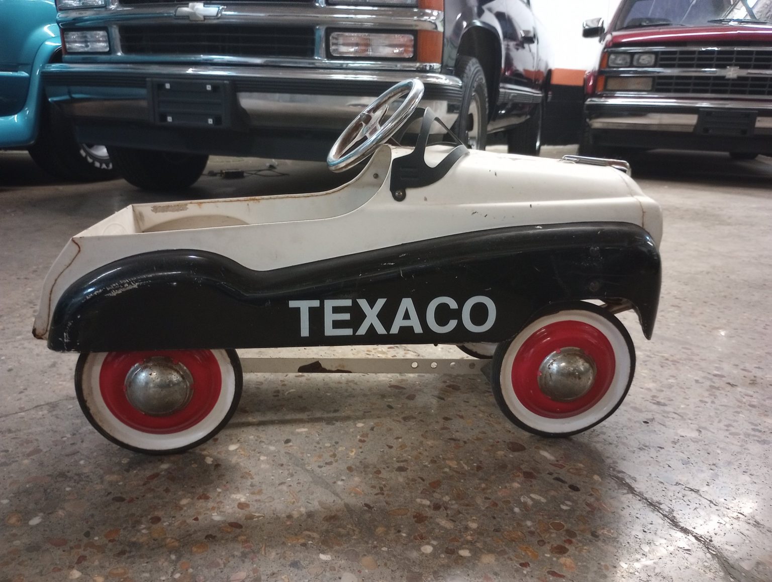 Gearbox Texaco Pedal Car – Texas Trucks and Classics