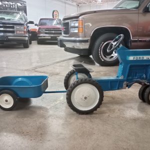 Ford TW 20 Pedal Tractor