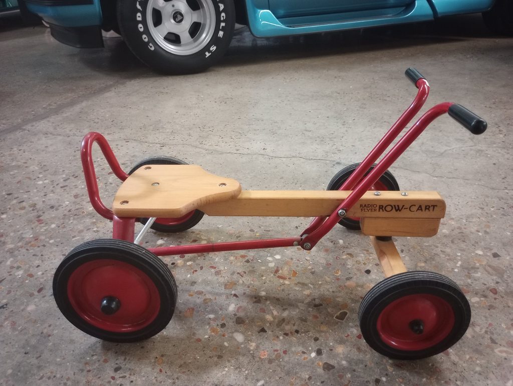 Radio Flyer Row-A-Cart