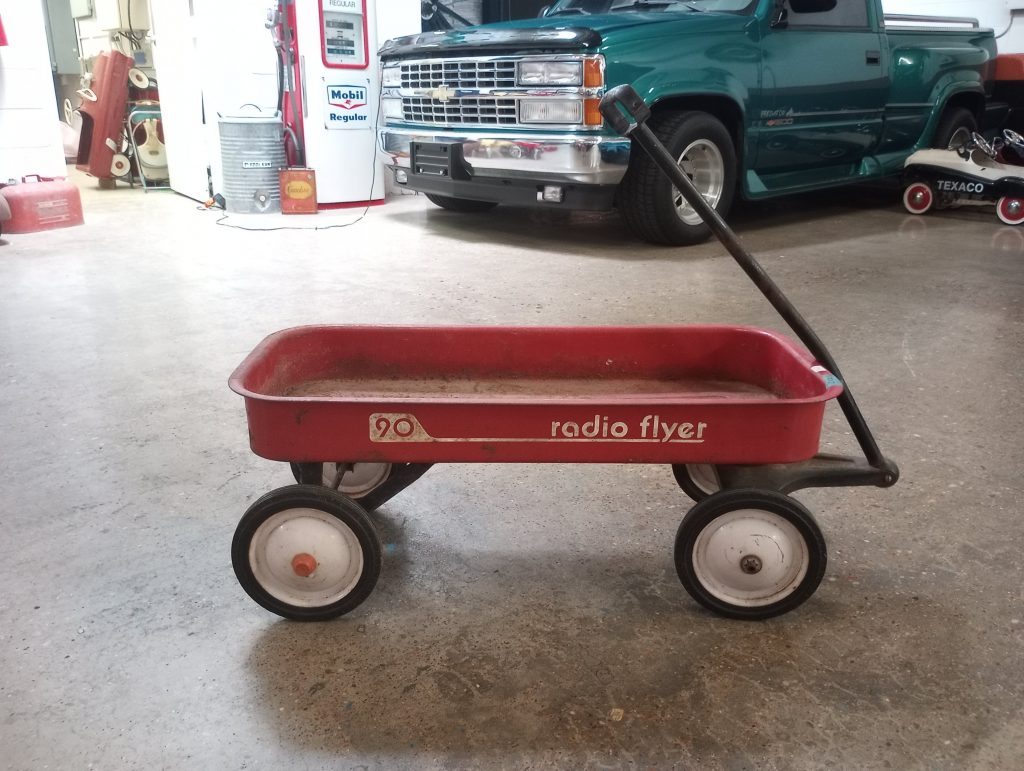Radio Flyer 90 Wagon