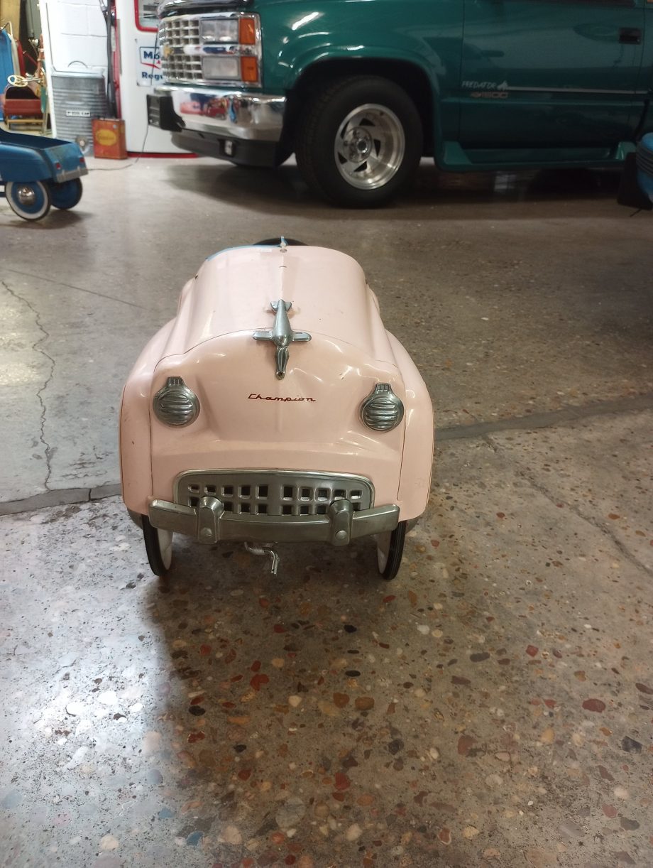 gearbox champion pink pedal car