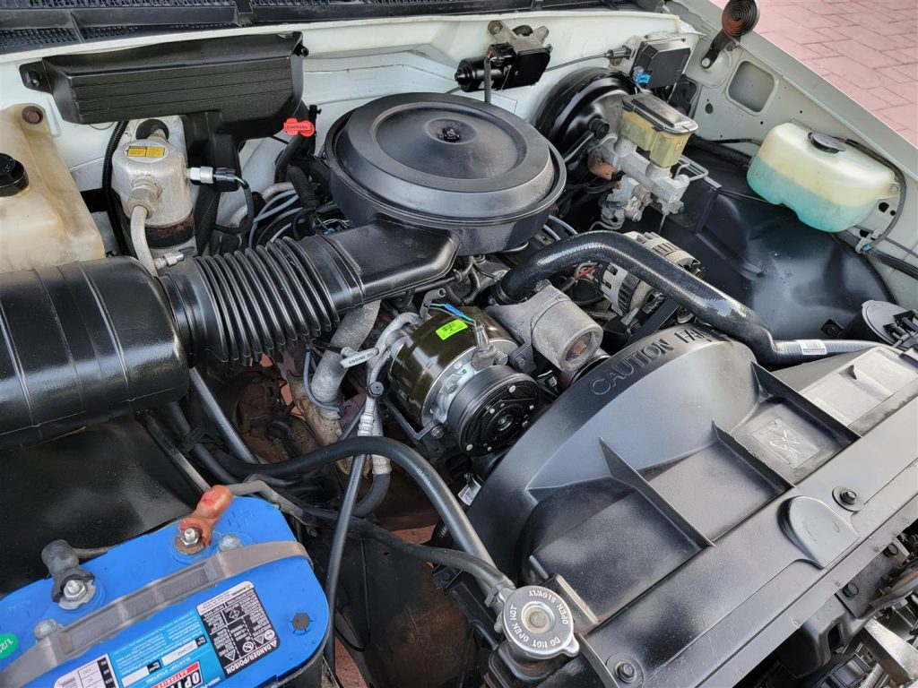 1992 Chevy C1500 Silverado – Texas Trucks and Classics