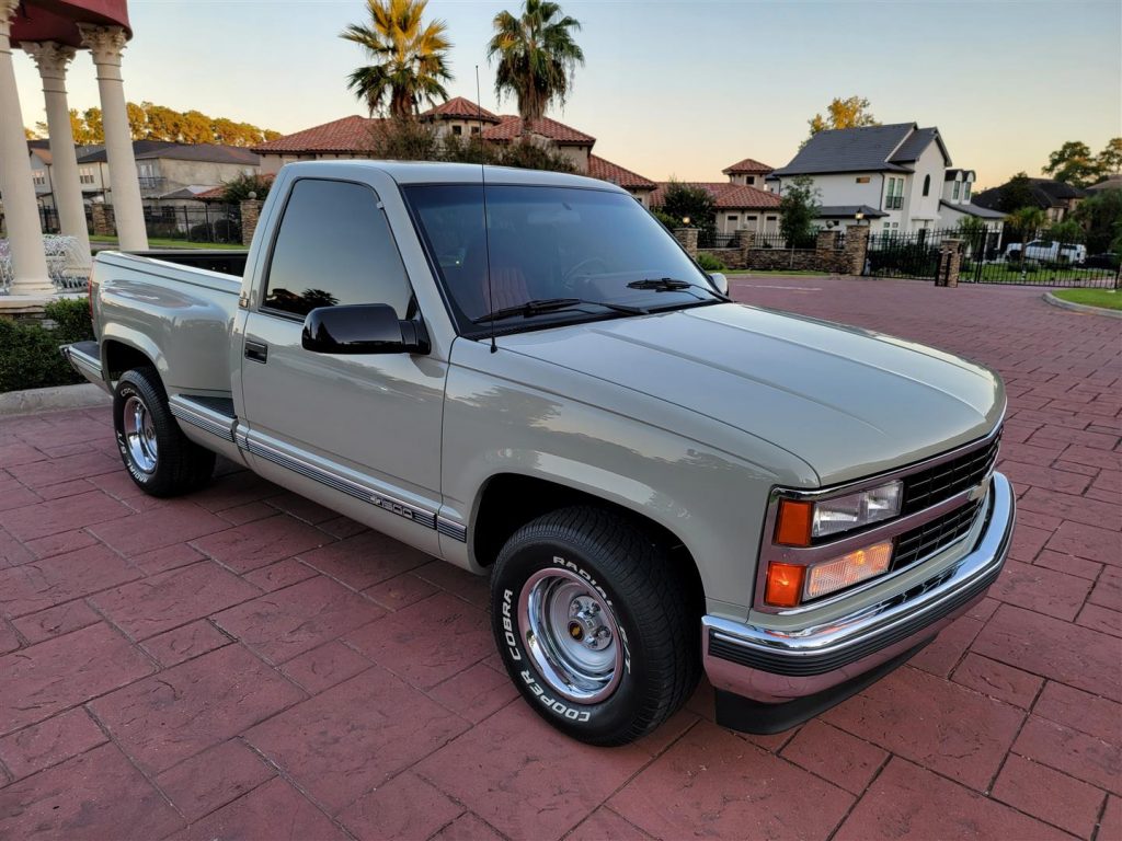 1992 Chevy C1500 Silverado – Texas Trucks and Classics
