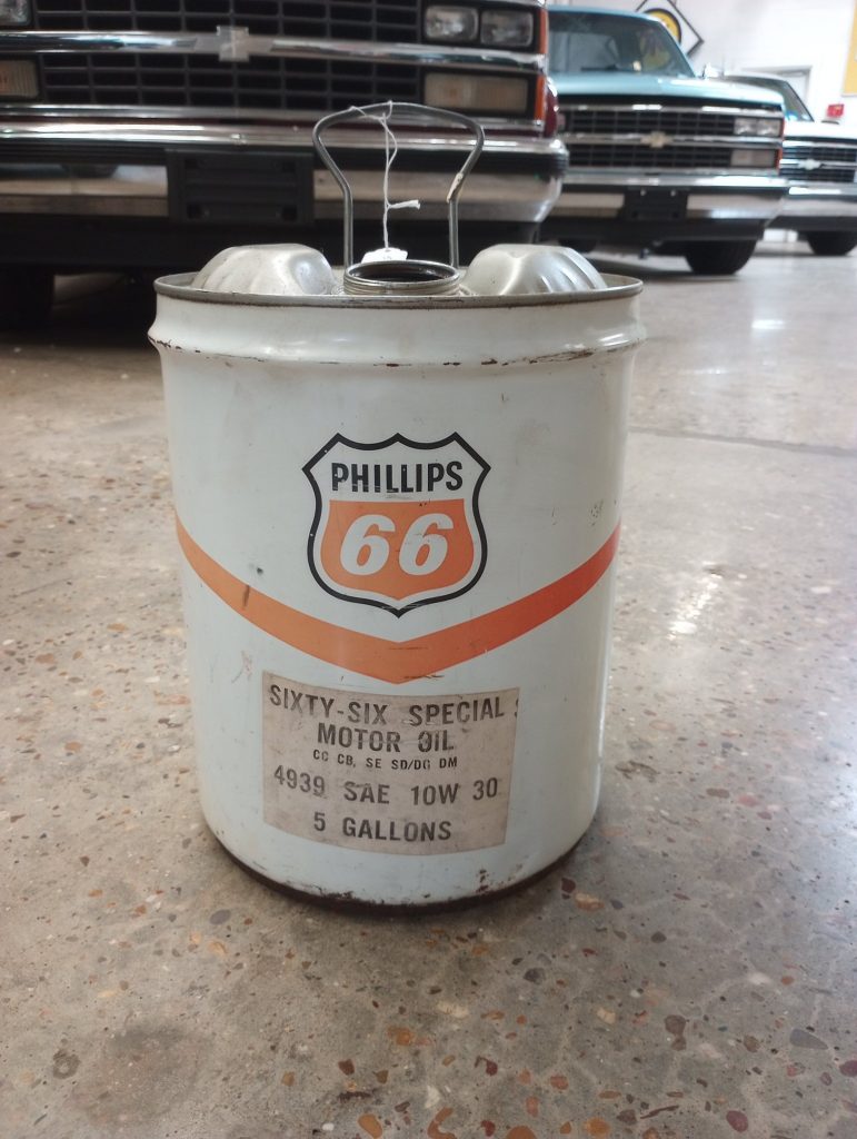Phillips 66 Motor Oil Can