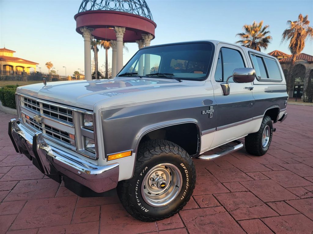 1988 Chevy K5 Blazer