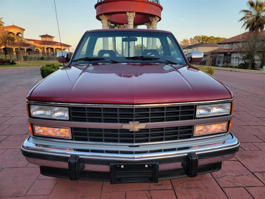 1992 Chevy K1500 Silverado – Texas Trucks and Classics