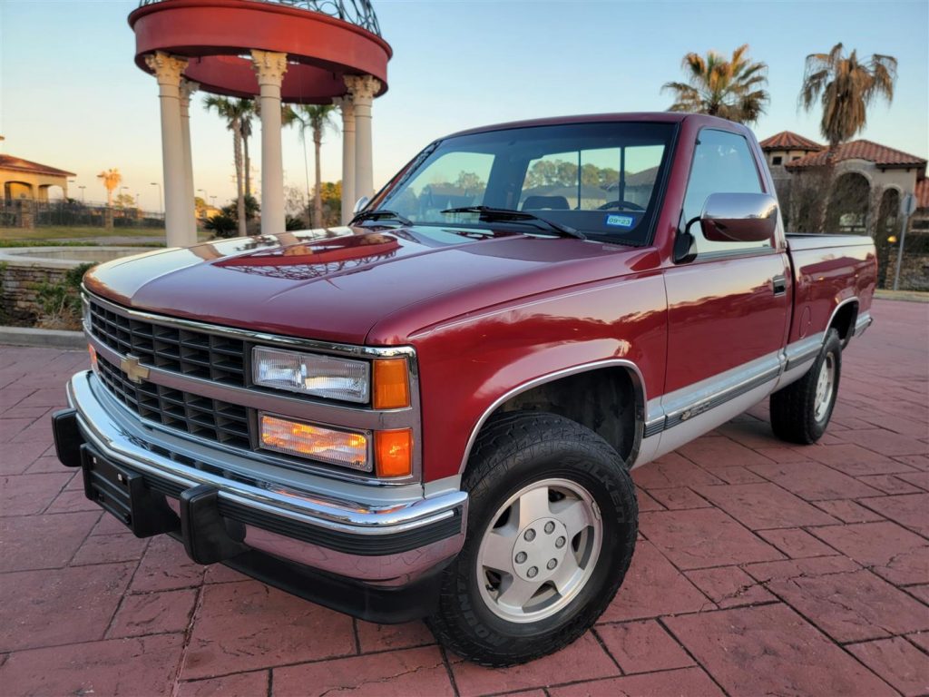 1992 Chevy K1500 Silverado – Texas Trucks and Classics