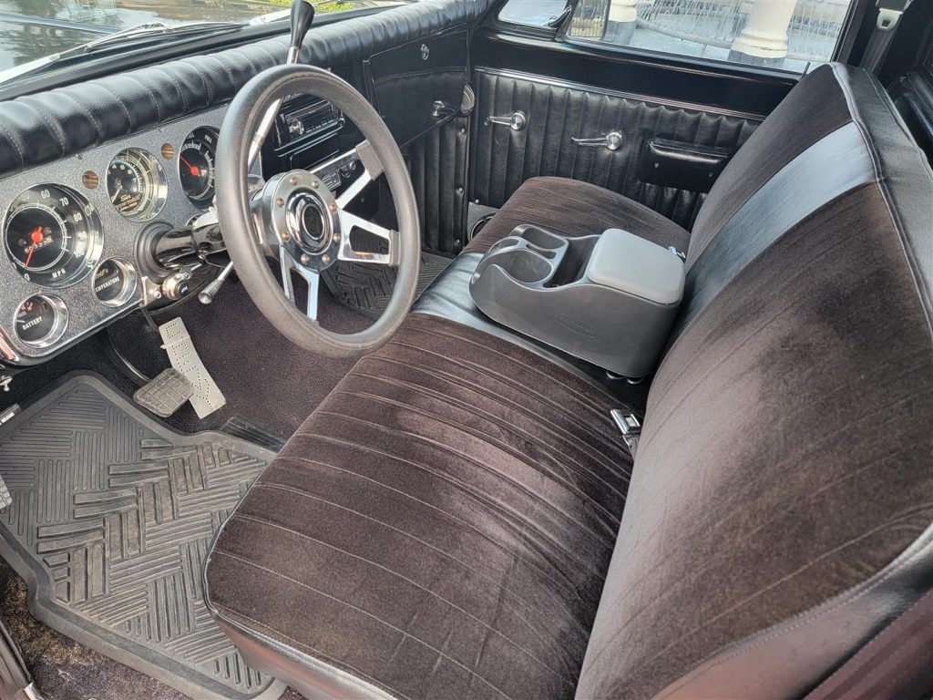 1970 Chevy C10 LWB – Texas Trucks and Classics