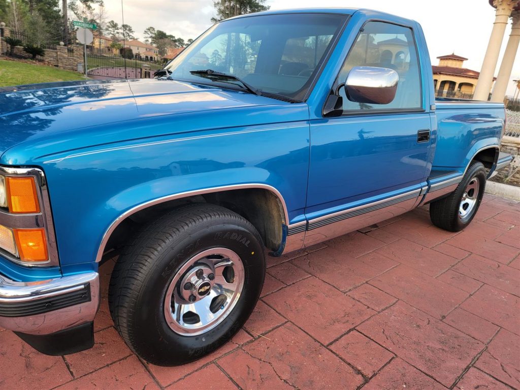 1992 Chevy C1500 Silverado – Texas Trucks and Classics