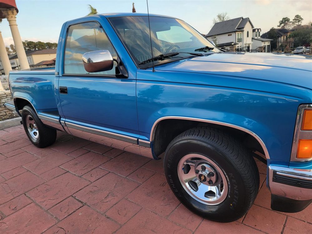 1992 Chevy C1500 Silverado – Texas Trucks and Classics