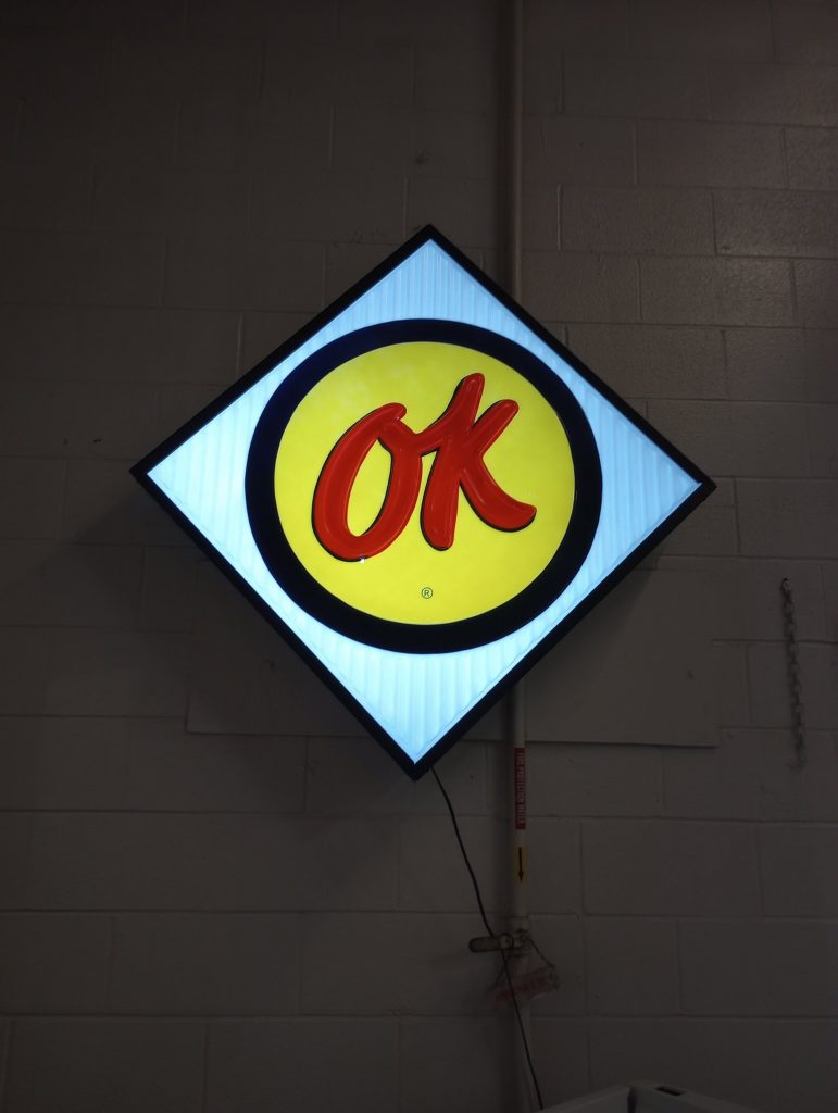 "Ok" Light-up Sign