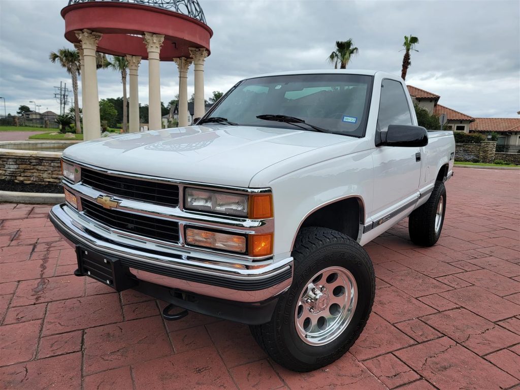 1995 Chevy K1500 Silverado Z71 – Texas Trucks and Classics