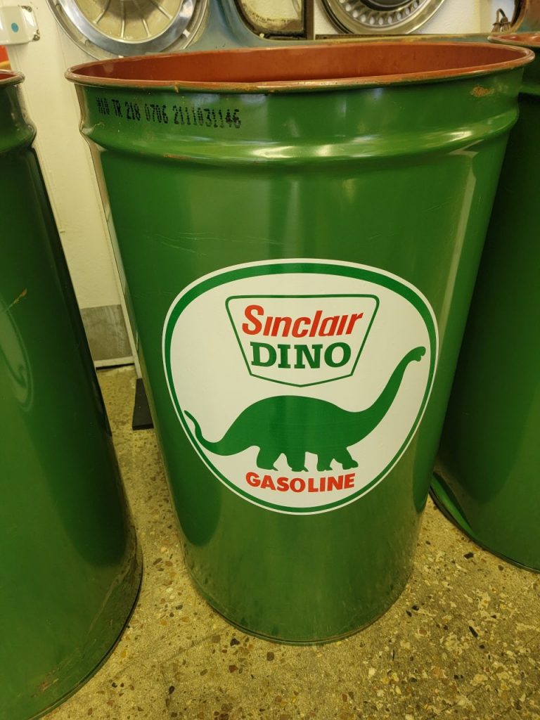 Sinclair Dino Gasoline Barrel