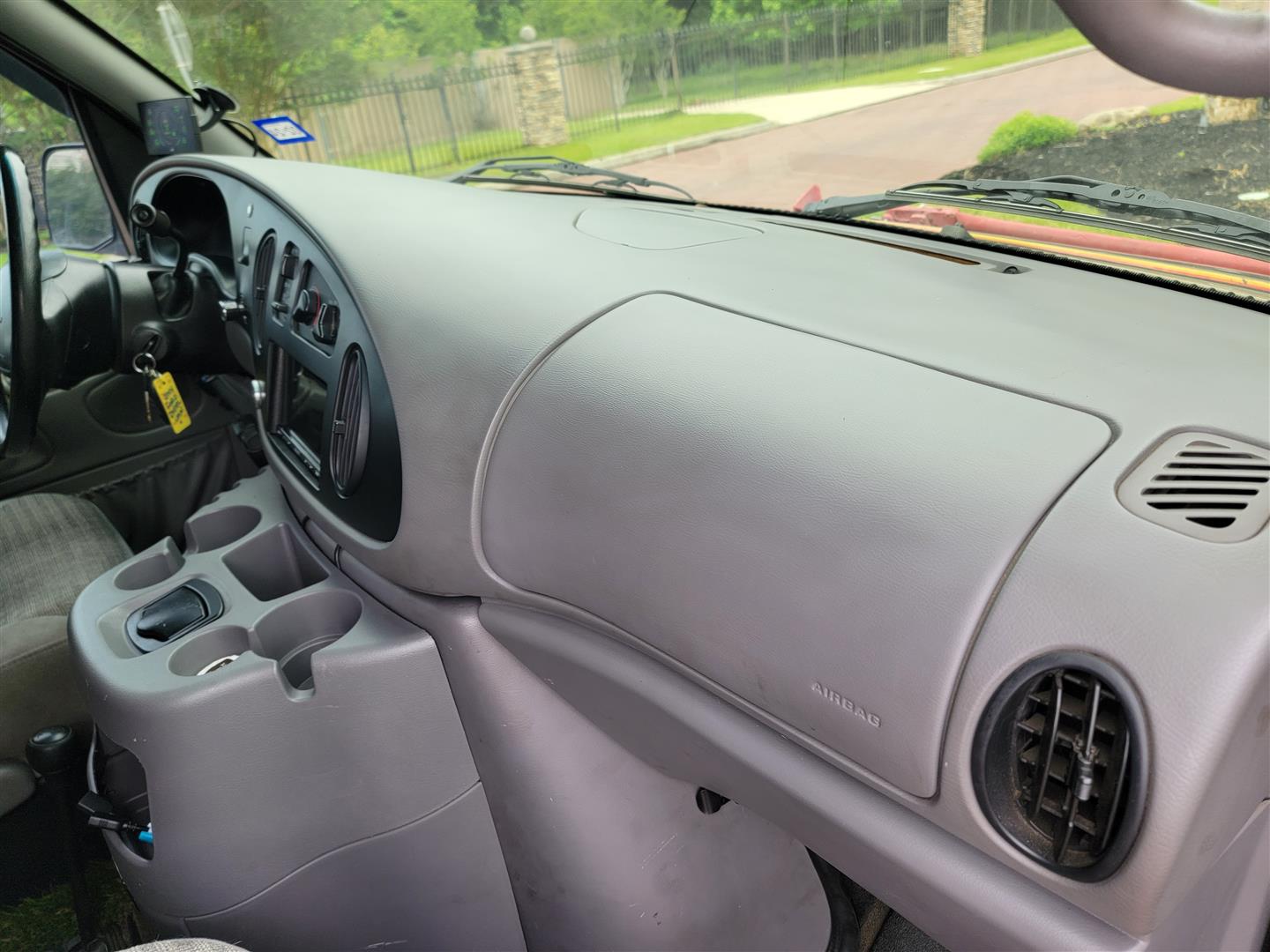 2001 Ford E350 "Overland" Van - Image 6