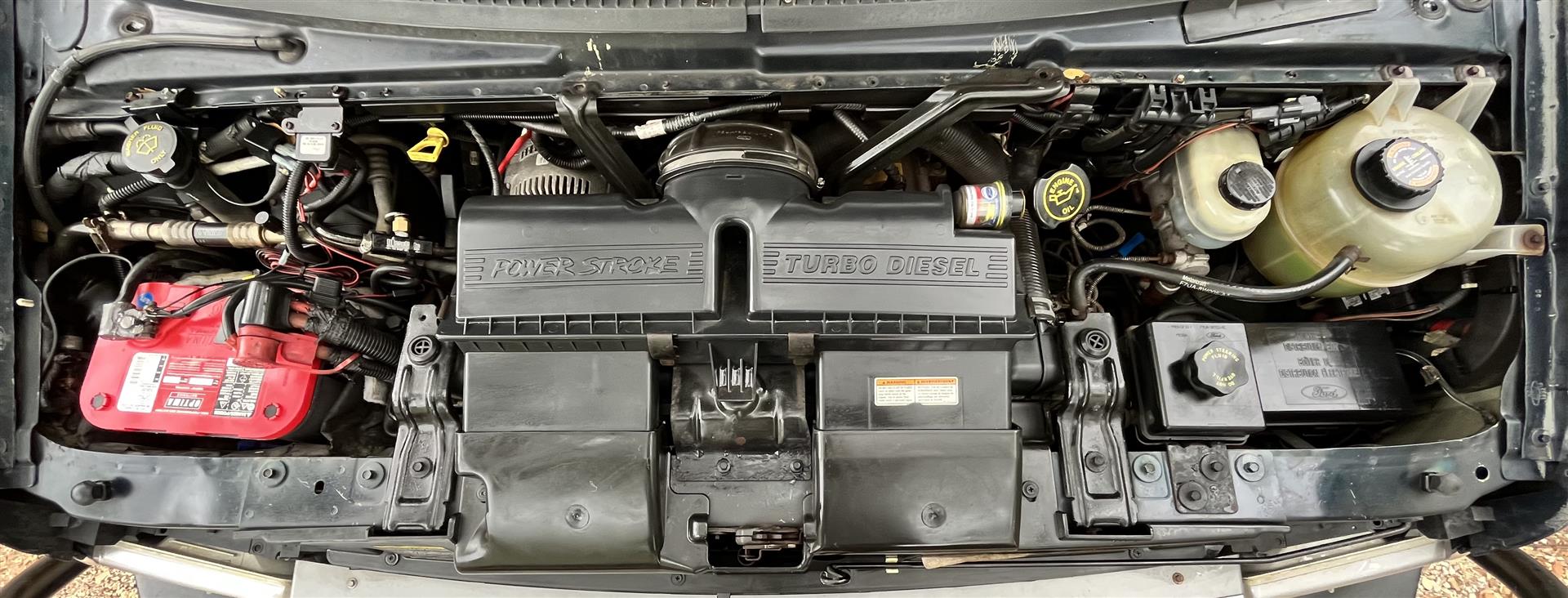 2001 Ford E350 "Overland" Van - Image 12