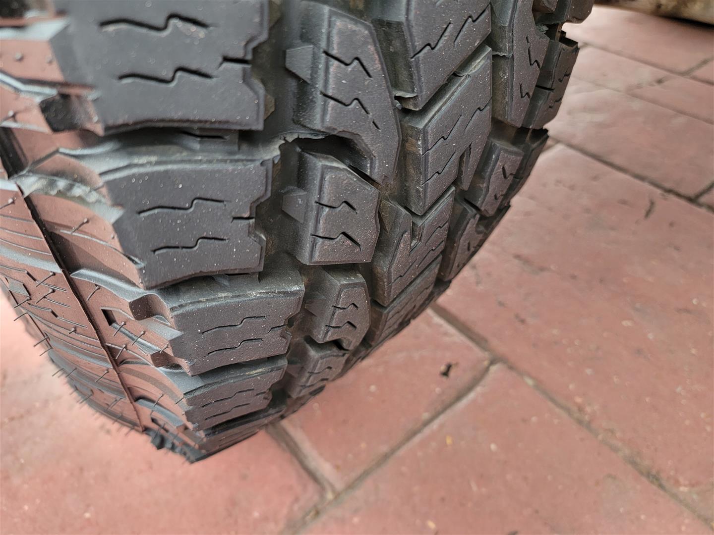 2001 Ford E350 "Overland" Van - Image 42