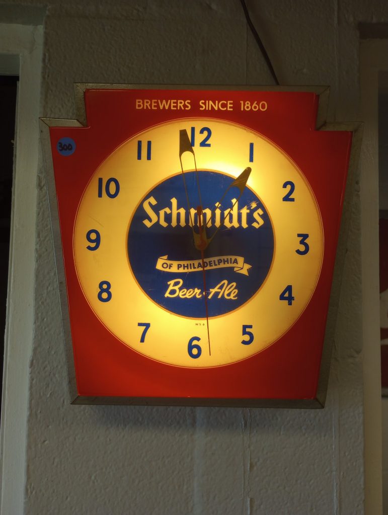 Schmidt's Beer Ale Light-up Clock
