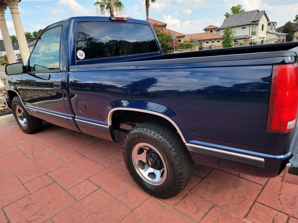 1995 Chevy C1500 Silverado – Texas Trucks and Classics