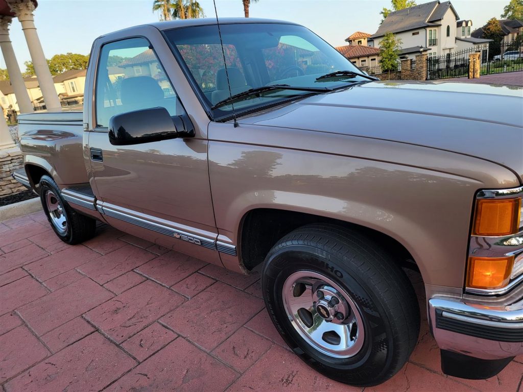 1996 Chevy C1500 Silverado – Texas Trucks and Classics