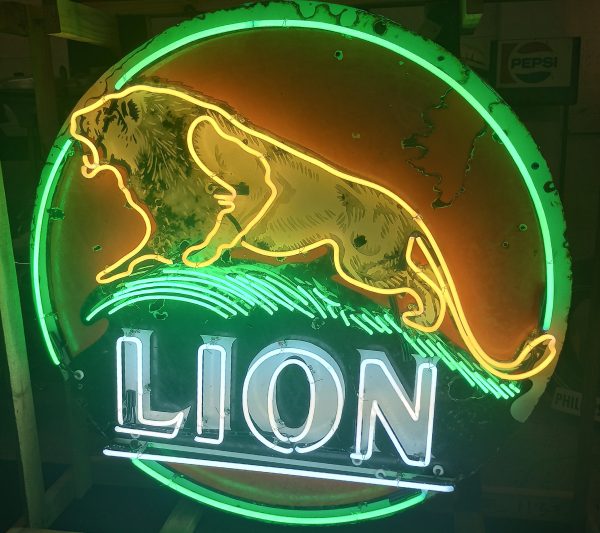 Lion Neon
