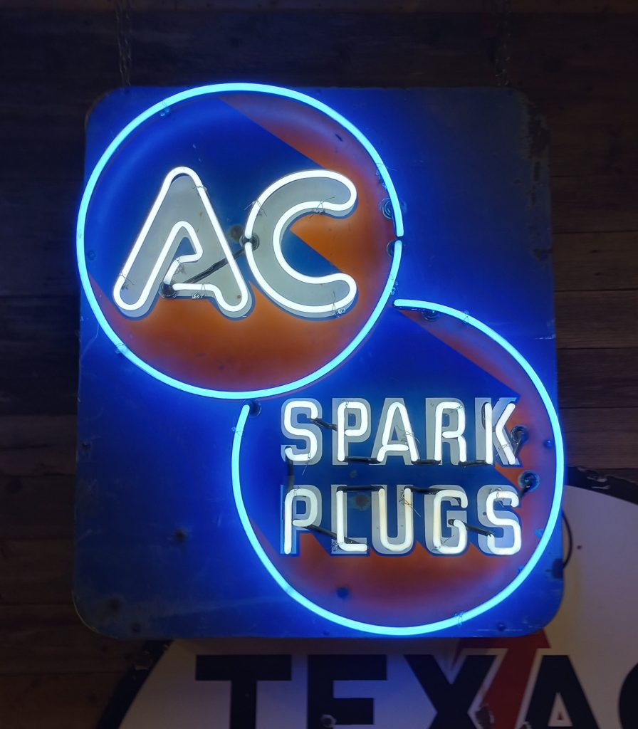 AC Spark Plugs Neon