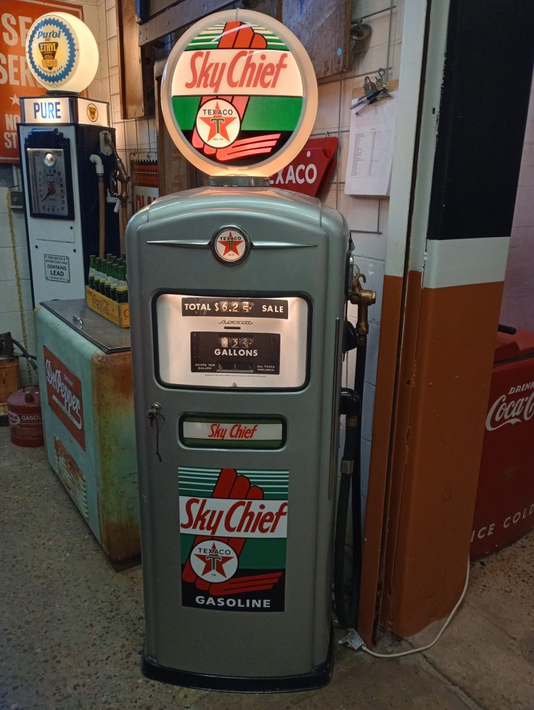 Texaco Sky Chief Gas Pump