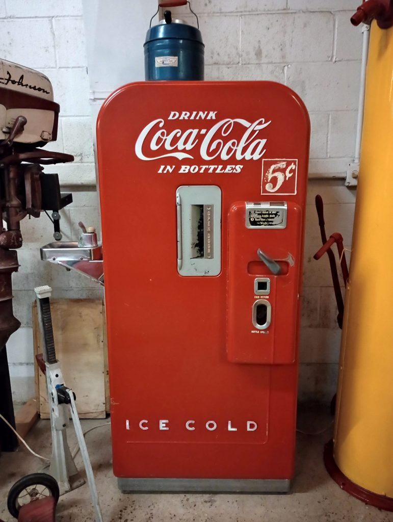 Coca-Cola Vending Machine