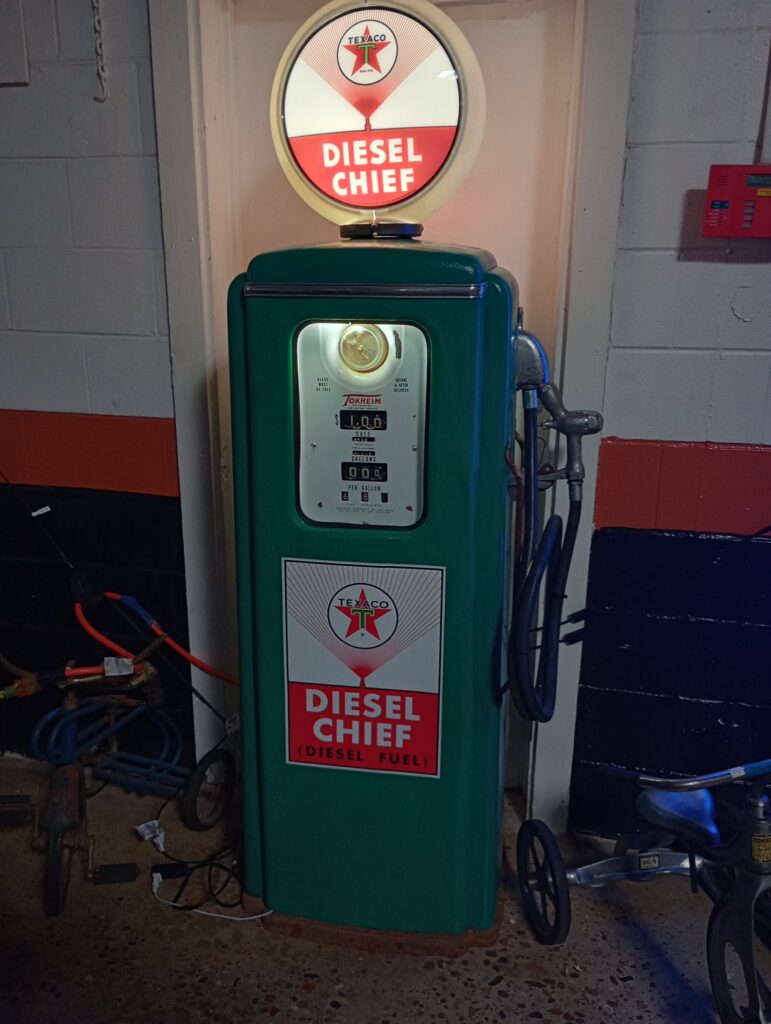 Tokheim Texaco Gas Pump
