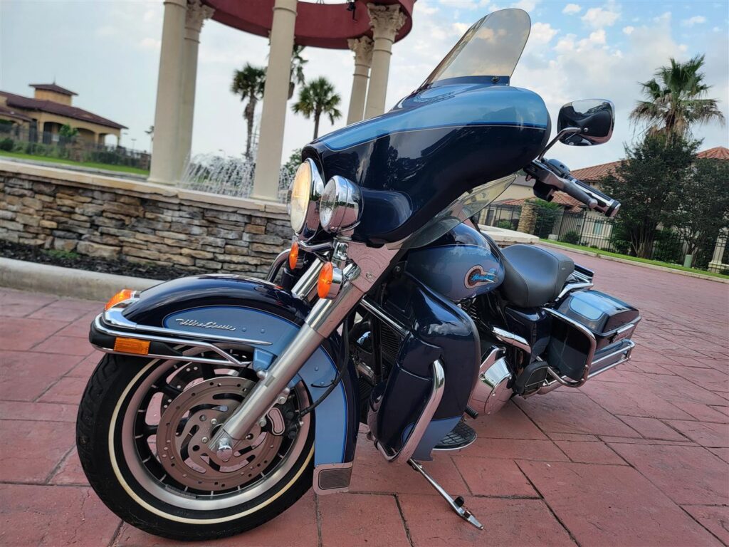 2002 Harley Davidson Ultra Classic Electra Glide (FLHTCUI)