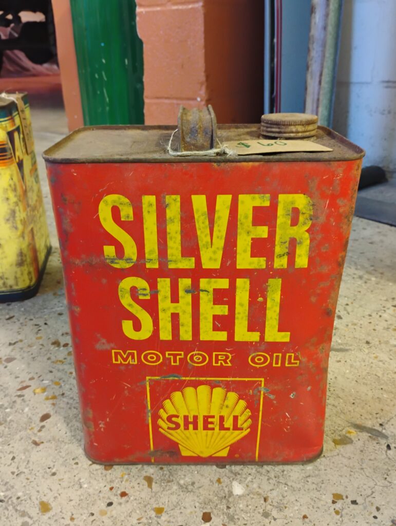 Silver Shell Motor Oil Can