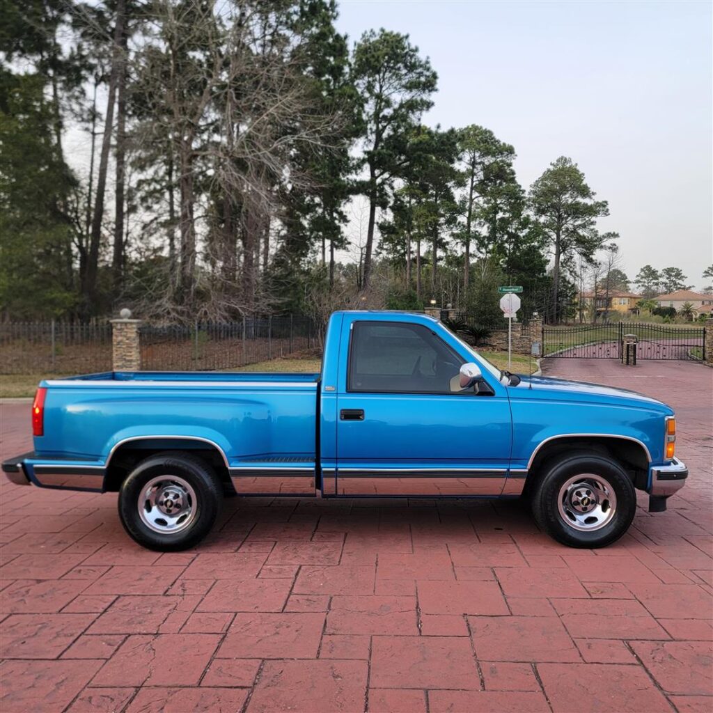 1992 Chevy C1500 Silverado – Texas Trucks and Classics