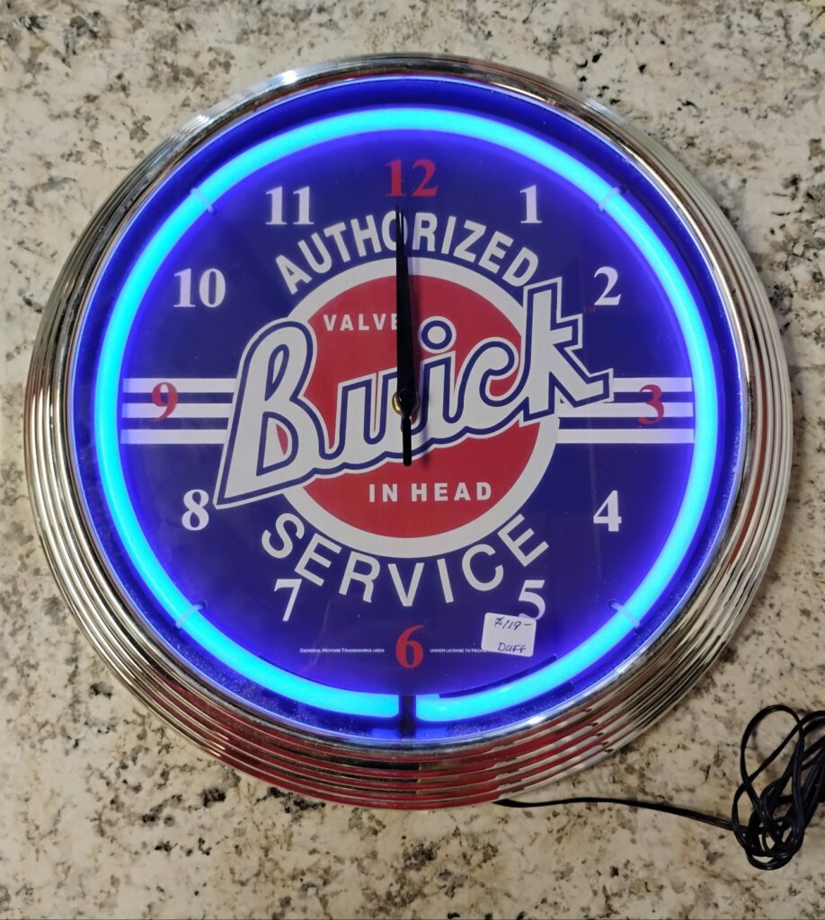 Buick Light-up Clock