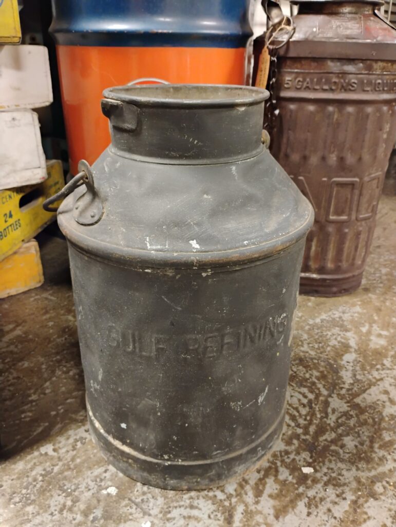 Gulf Refining Co. Can