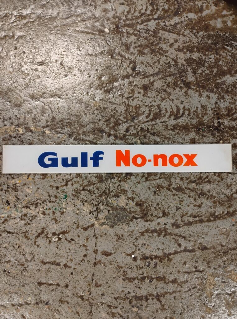 Gulf No-nox Glass Sign