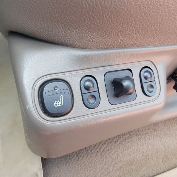 2002 Ford Excursion Limited - Image 33